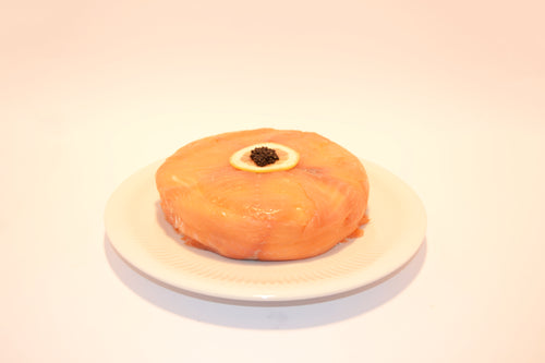 1. Ponche de salmón ahumado con caviar